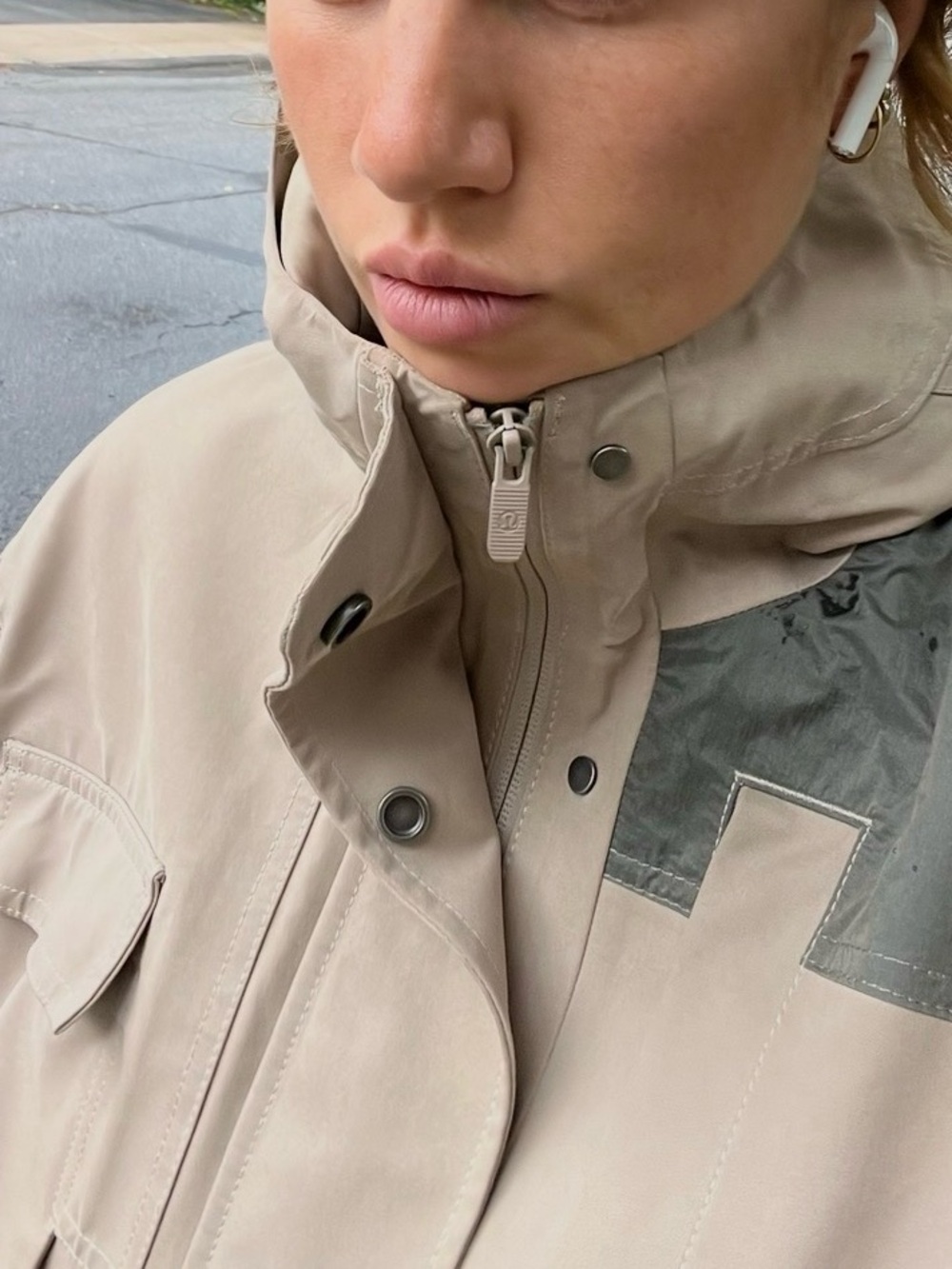 lululemon rain jacket - Picture 9 of 9